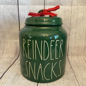 Rae Dunn green reindeer snacks canister